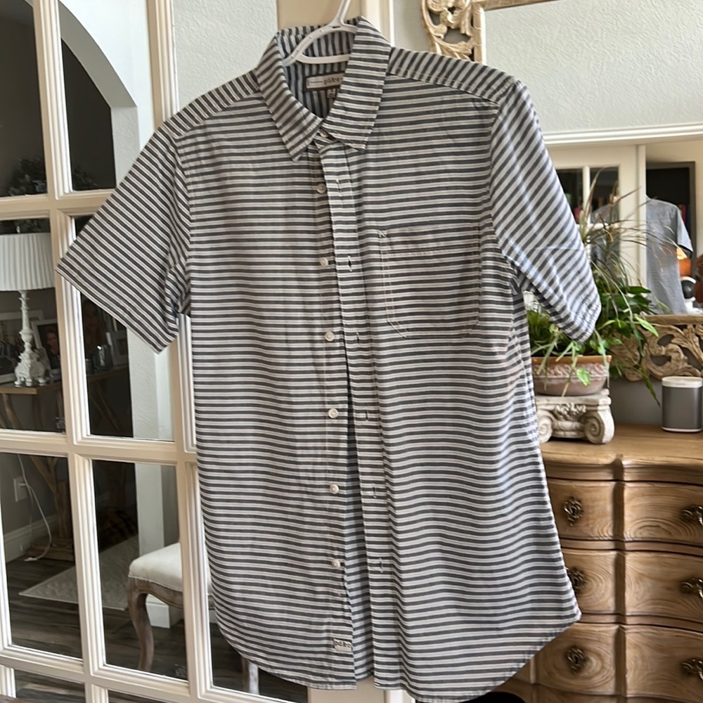 Mens Short Sleeve Button Up Size S